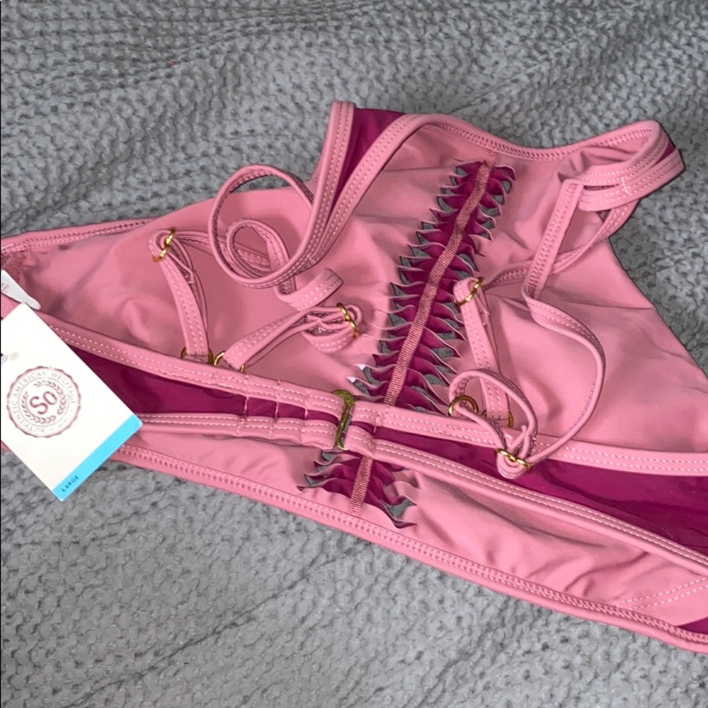 Swim top - Picture 4 of 4